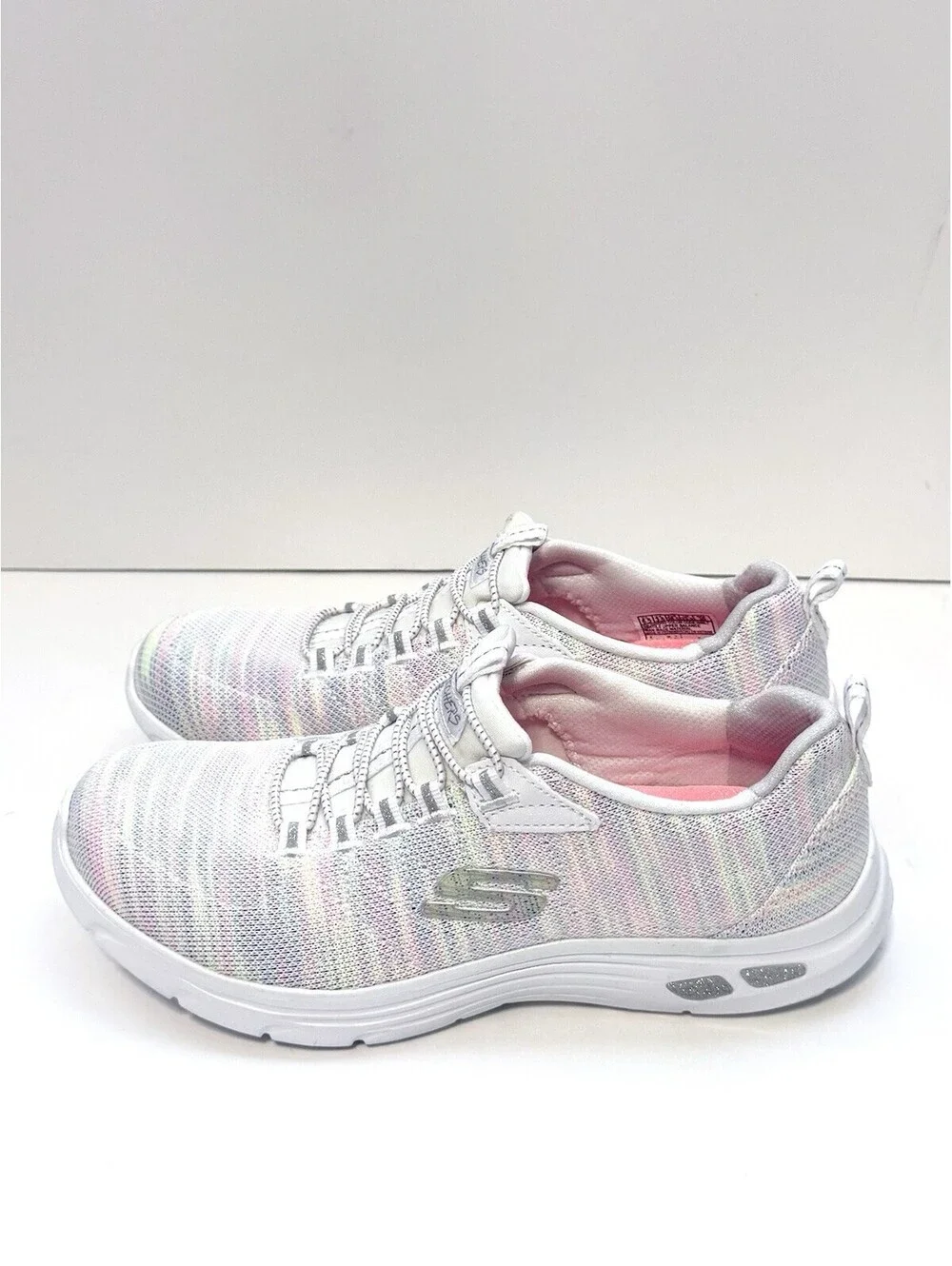 Skechers Relaxed Fit Air Cooled Memory Foam White Multi Shoes Women’s 6.5